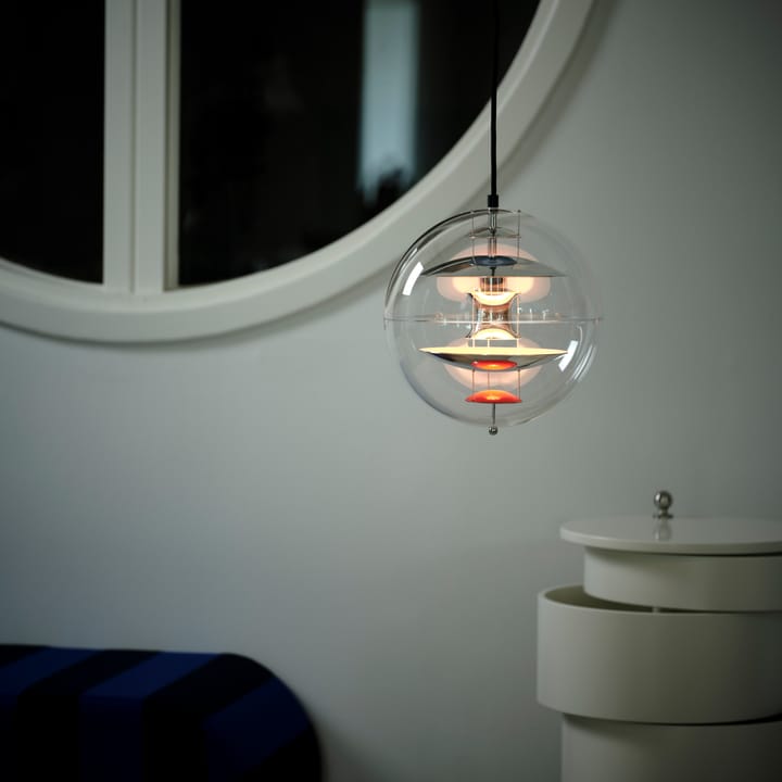 Lampe à suspension VP Globe Ø28 cm, Chrome-red-blue Verpan