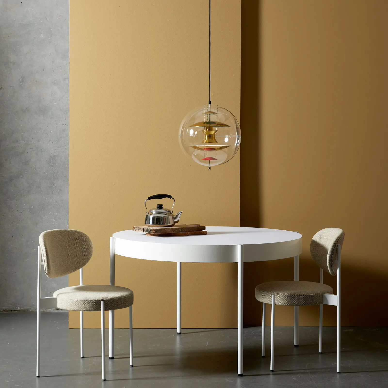 Plafonnier VP Globe Brass, Ø40 cm Verpan