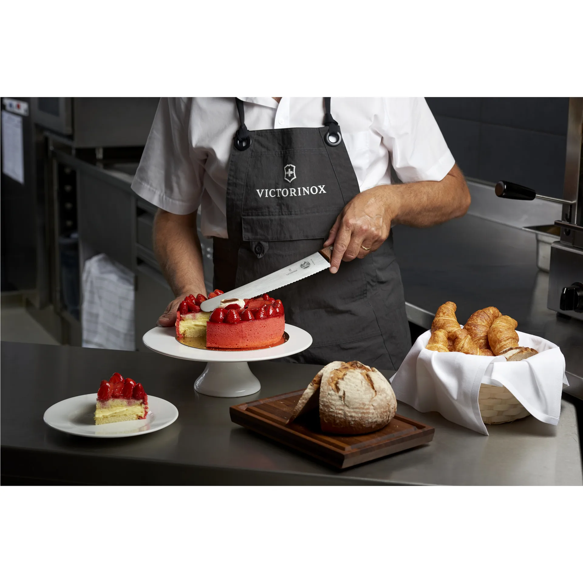 Couteau à pain Wood 26 cm, Acier inoxydable-érable Victorinox