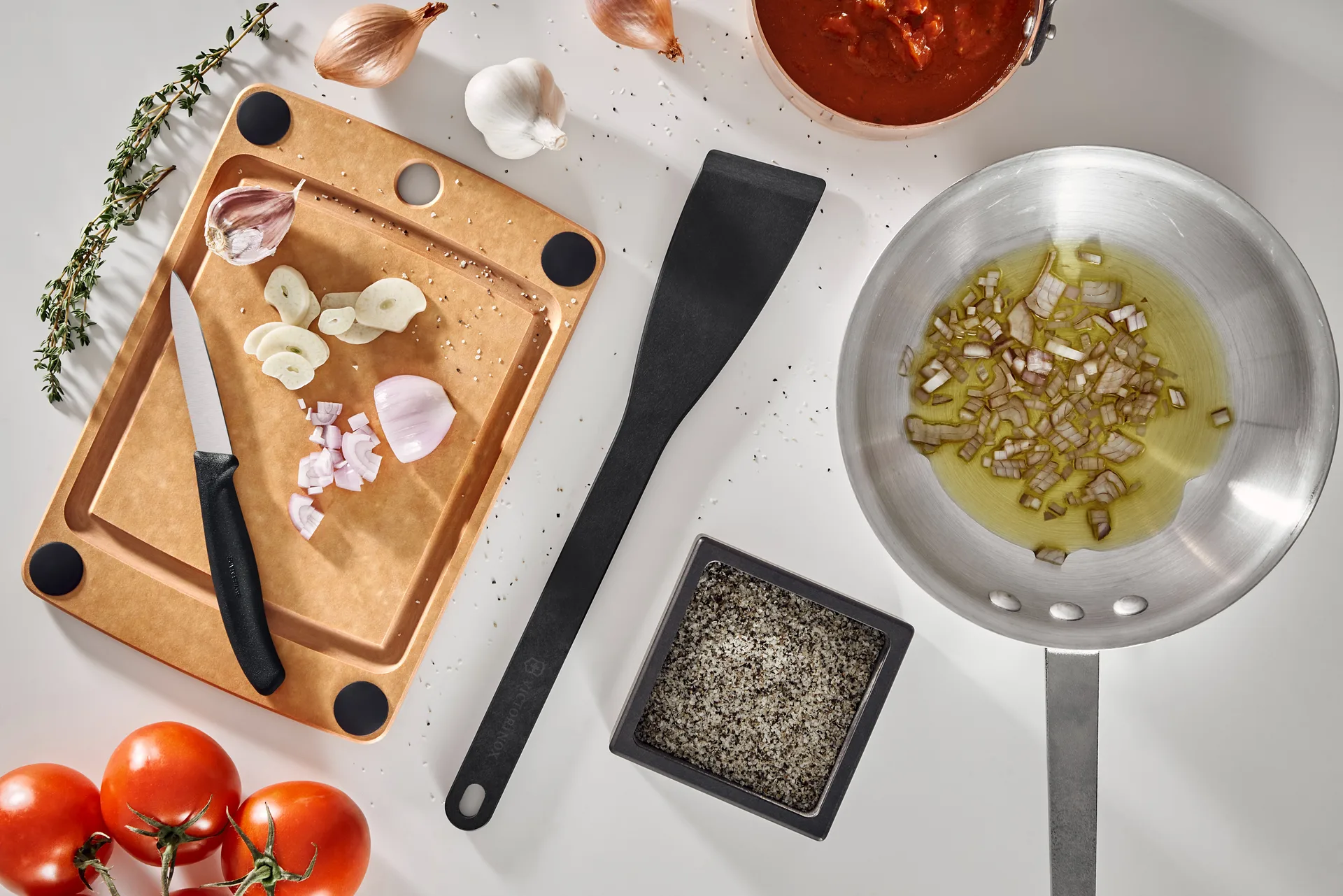 Spatule Victorinox Angled Turner 32,5x5,4 cm, Black Victorinox