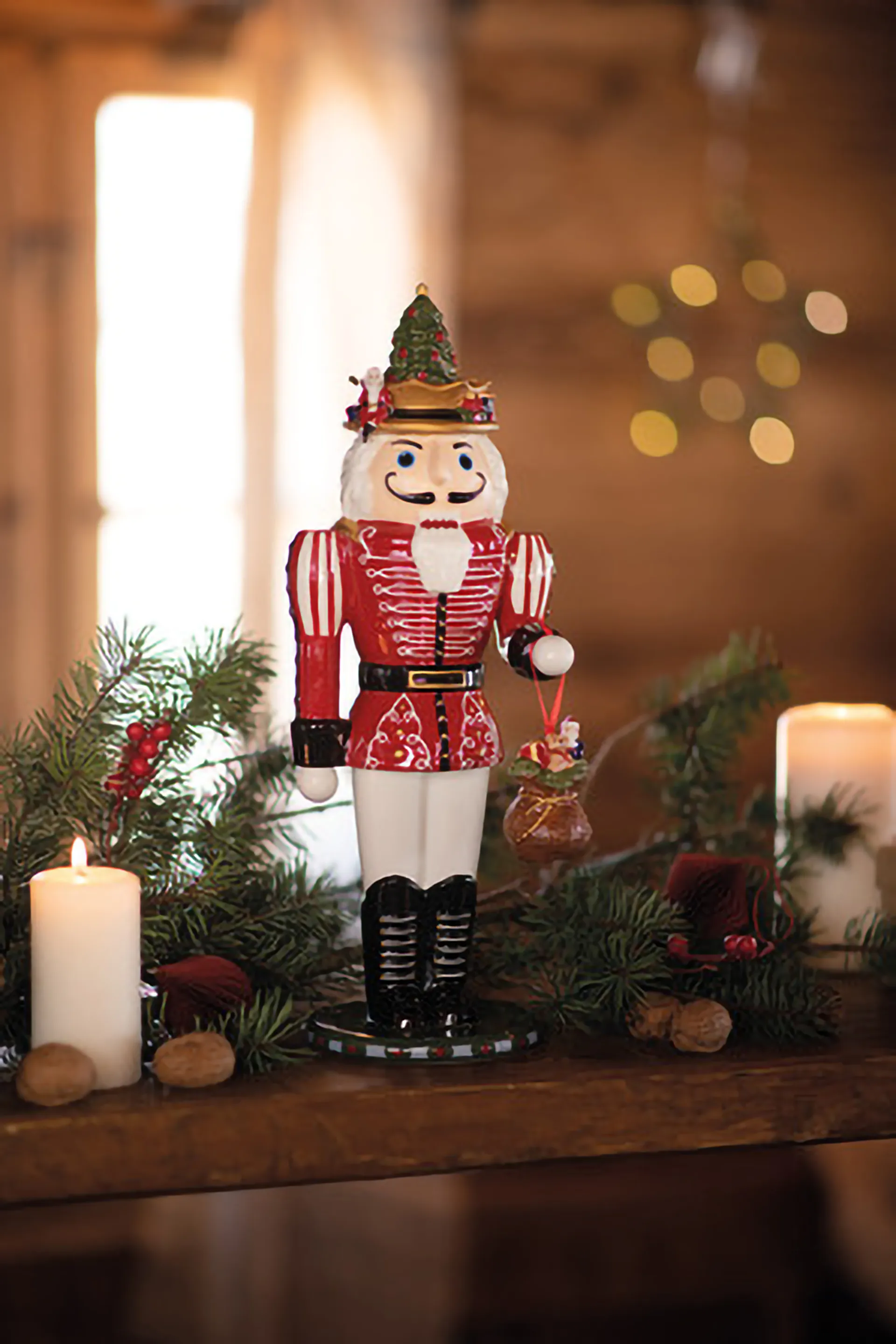 Casse-noisette décoration Christmas Toys Memory, Blanc-rouge Villeroy & Boch