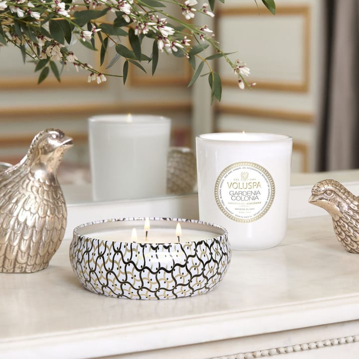 Bougie parfumée Maison Blanc 3-wick Tin 40 heures, Gardenia Colonia Voluspa