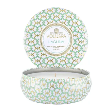Bougie parfumée Maison Blanc 3-wick Tin 40 heures - Laguna - Voluspa