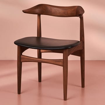 Chaise Cow Horn - cuir noir, structure en chêne huilé blanc - Warm Nordic