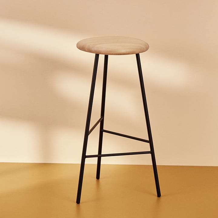 Tabouret de bar Pebble - chêne fumé, h.65, structure noire - Warm Nordic