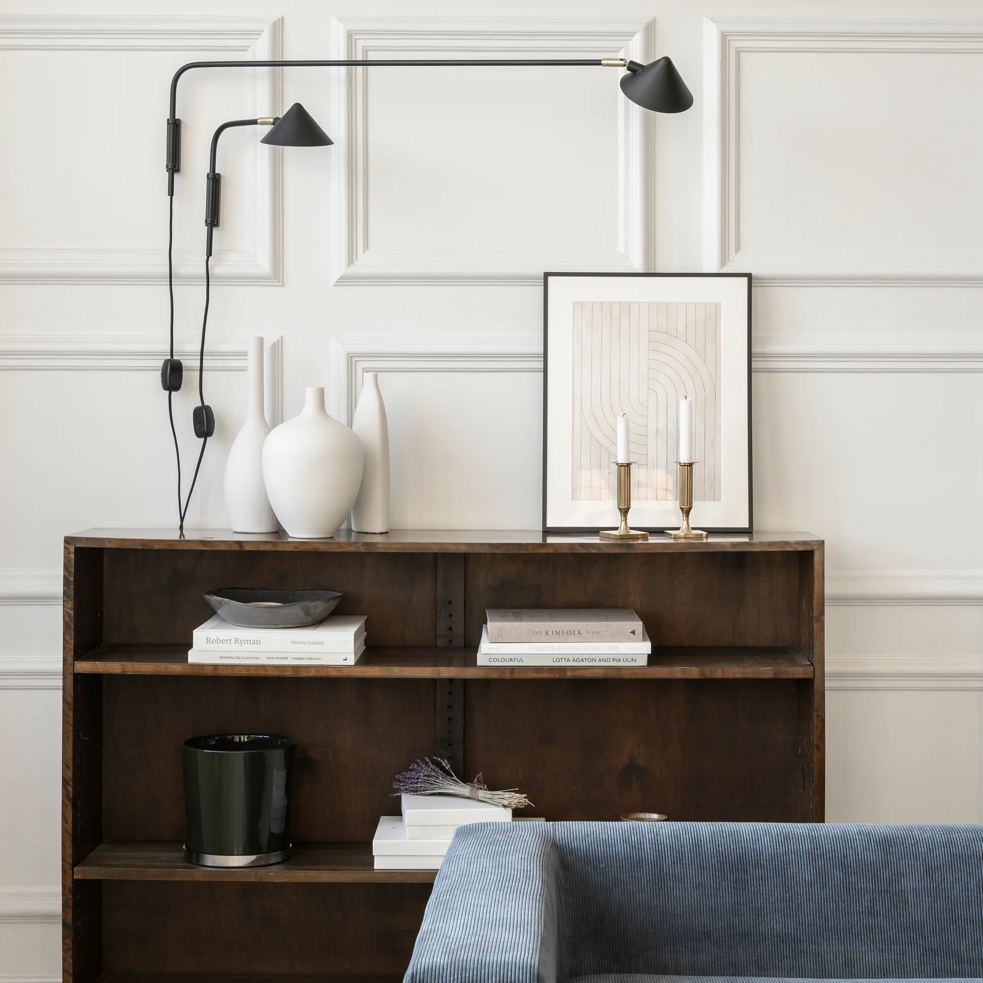 Applique murale Kelly long bras, Noir – doré Watt & Veke