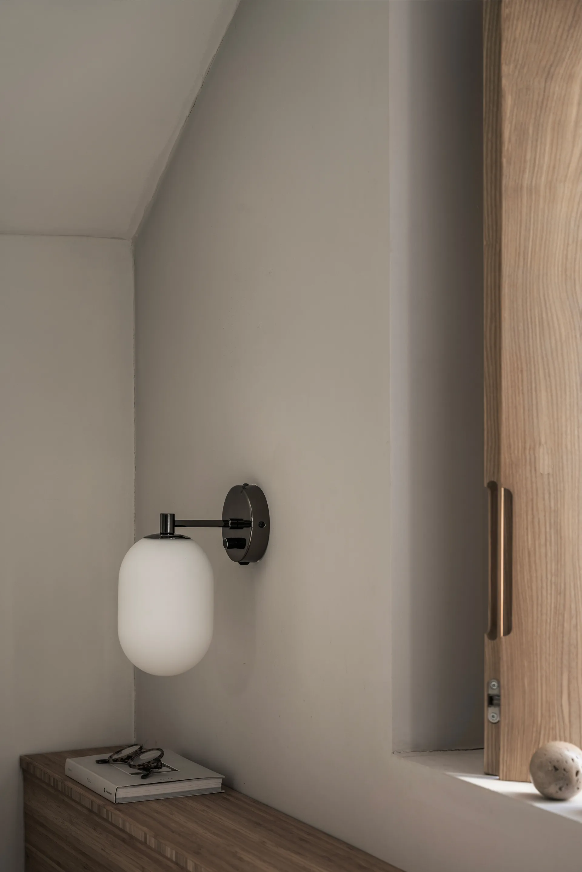 Applique Noor 18 cm, White Watt & Veke