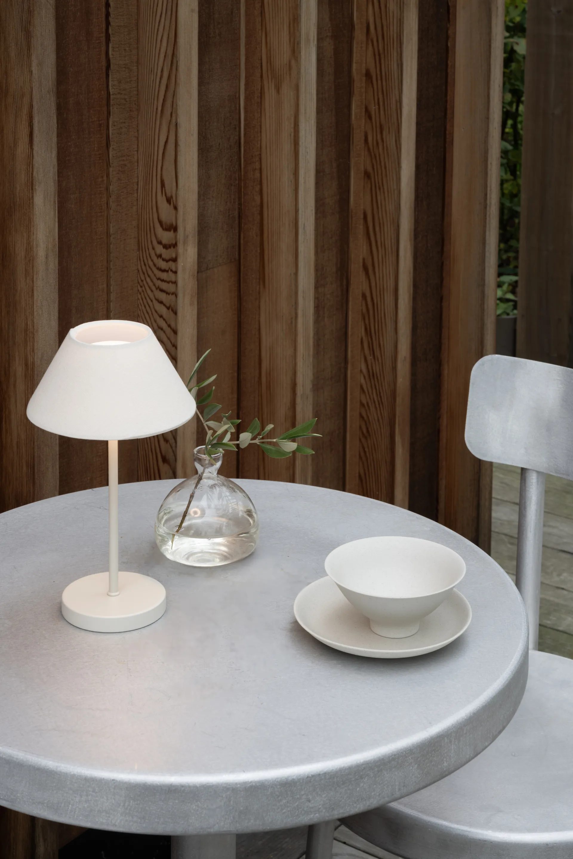 Lampe de table portable Teya, Offwhite, Ø15x26 cm Watt & Veke