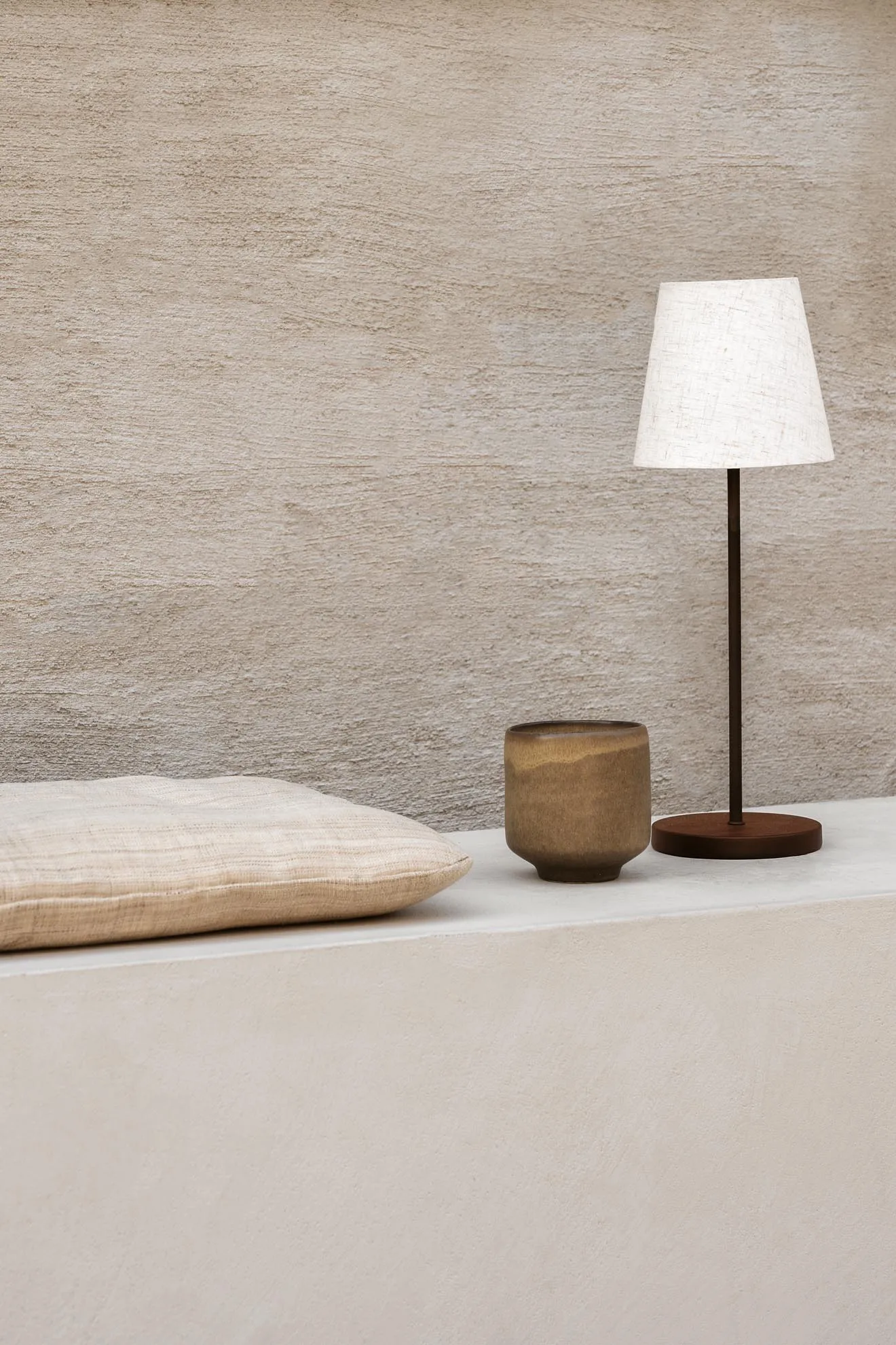 Lampe de table portable Tyra table Ø14 cm, Coffee Watt & Veke