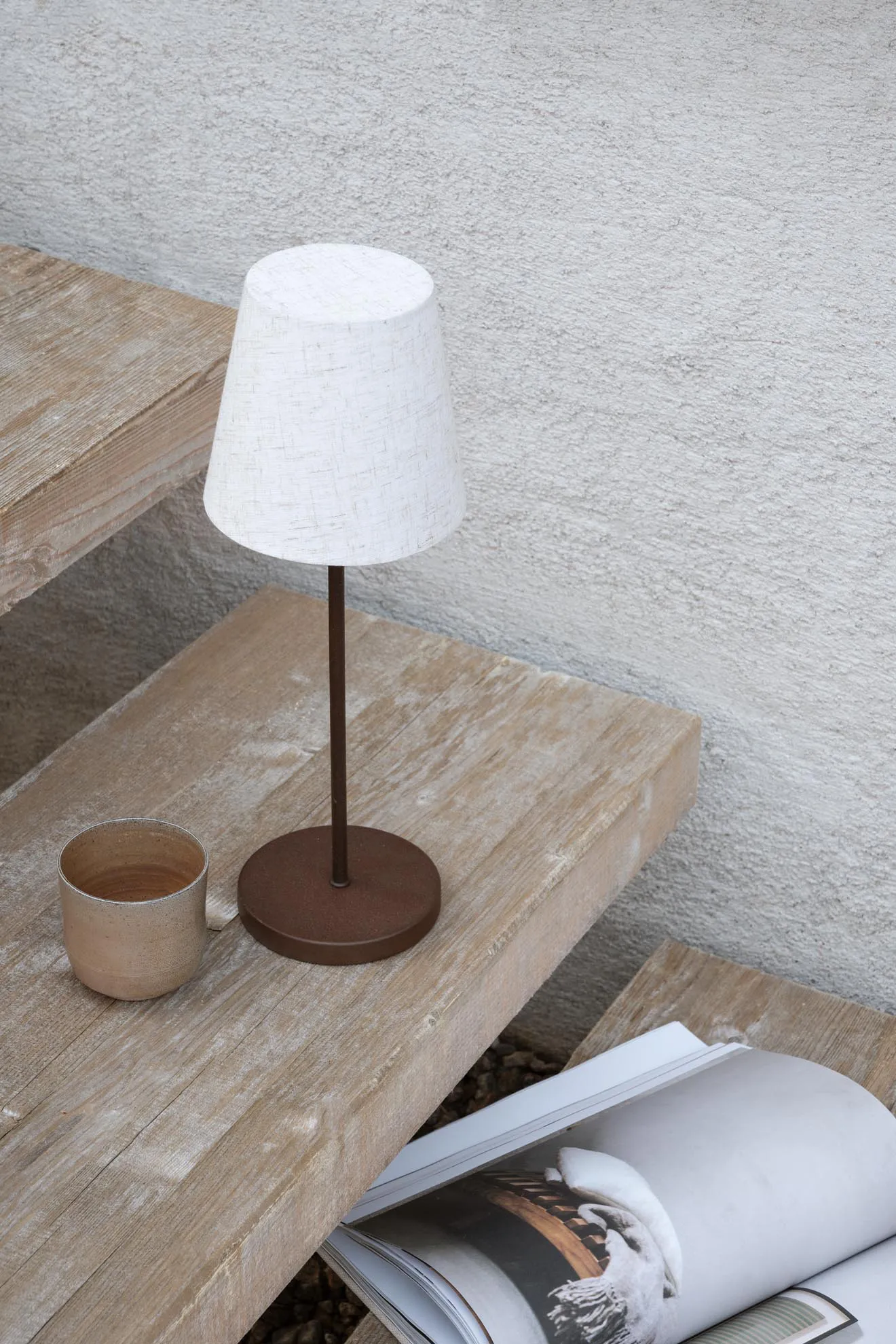 Lampe de table portable Tyra table Ø14 cm, Coffee Watt & Veke