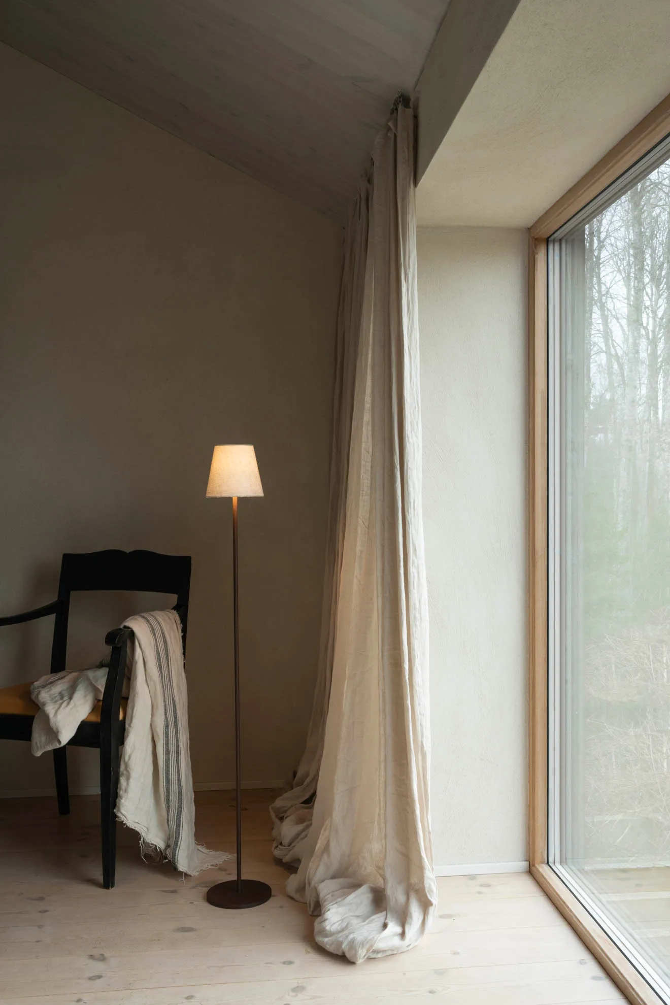 Lampe sur pied portable Tyra floor Ø14 cm, Coffee Watt & Veke