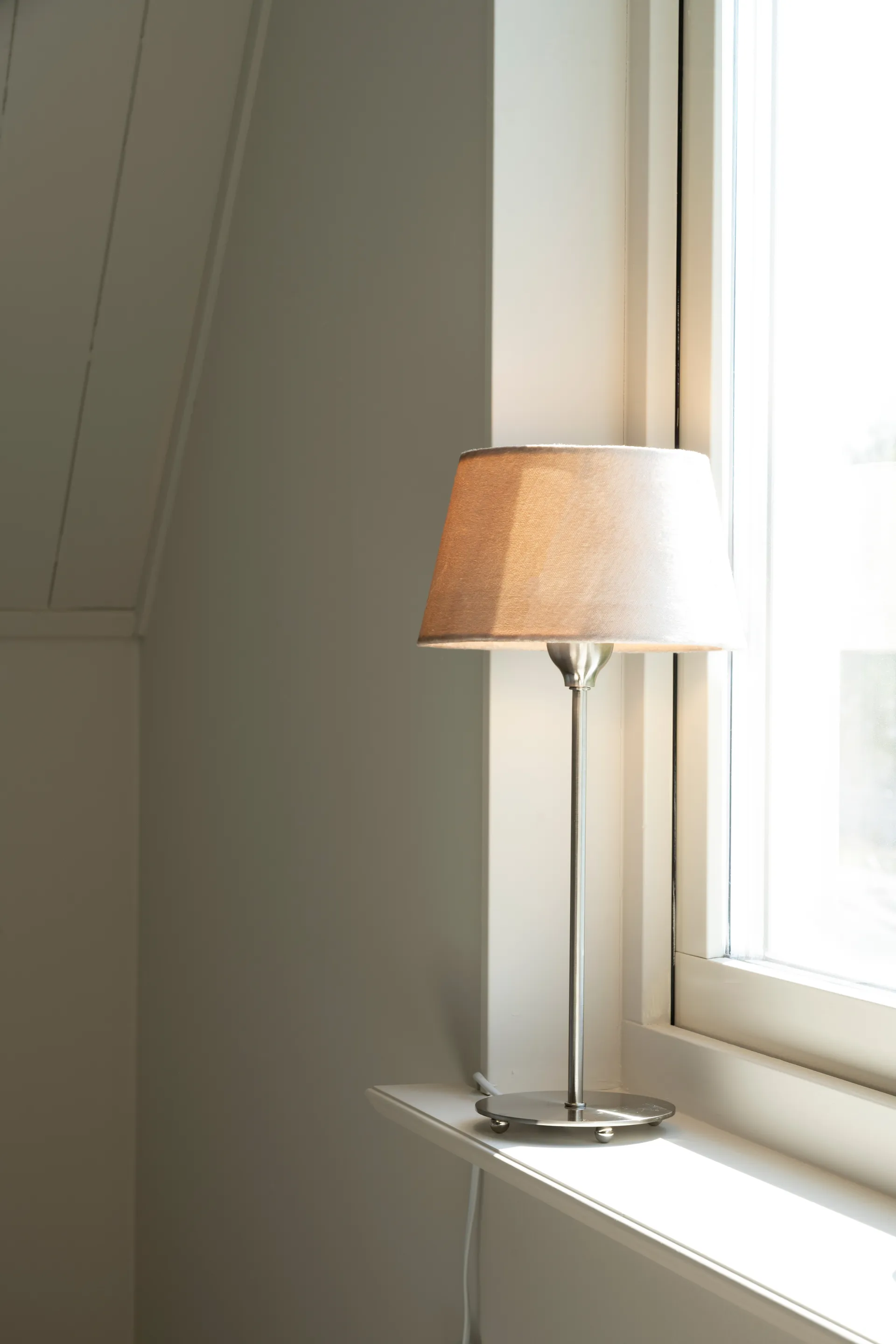 Pied de lampe de table Line 35, Matt chrome Watt & Veke