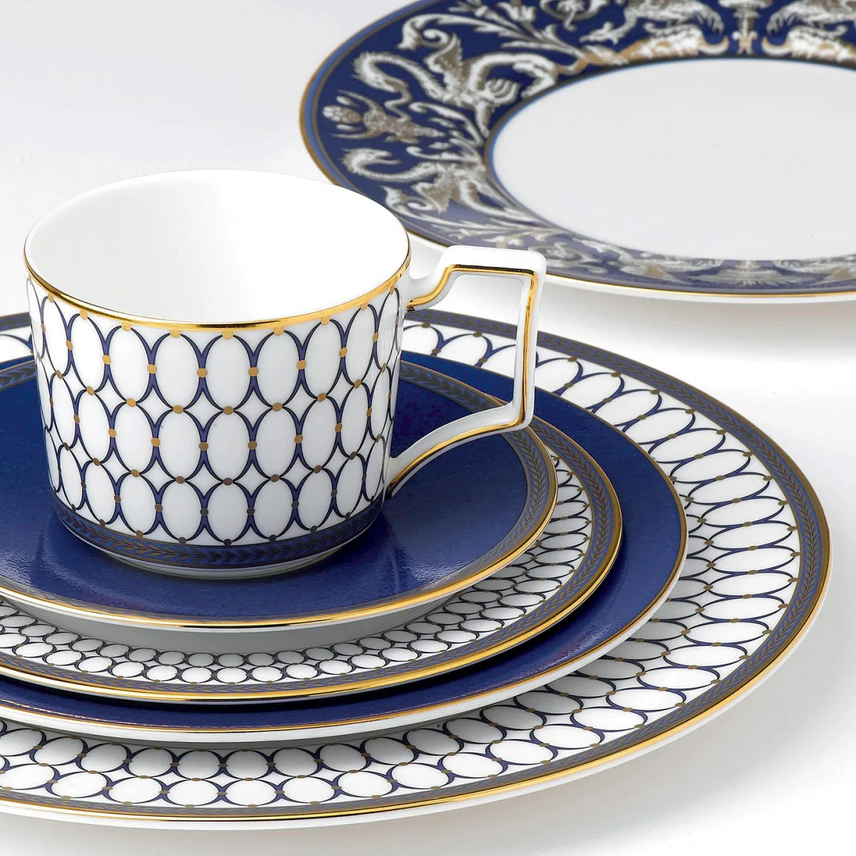 Lot De 8 Bols à Soupe Wedgwood X7000 Porcelaine Bordure Dorée - Occasion Excellent état