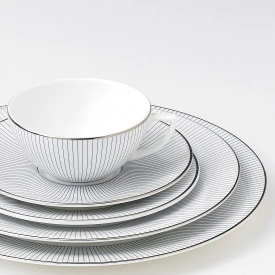 Tasse à thé Pinstripe, petit Wedgwood