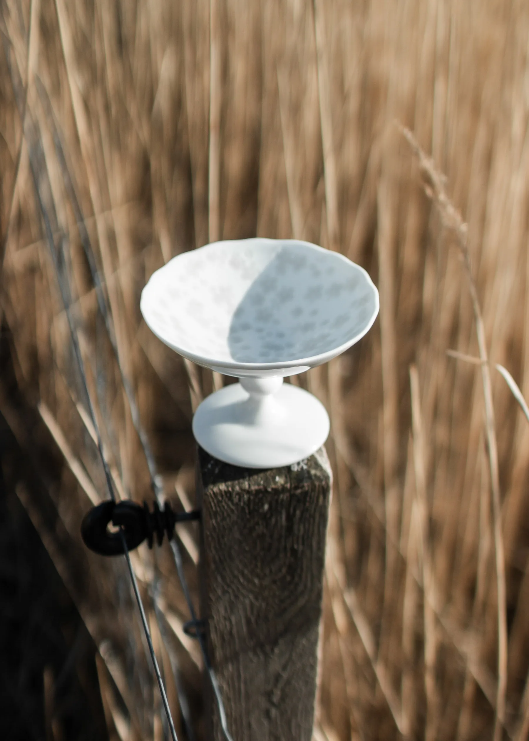 Bol sur pied Slåpeblom Ø12 cm, Gris Wik & Walsøe