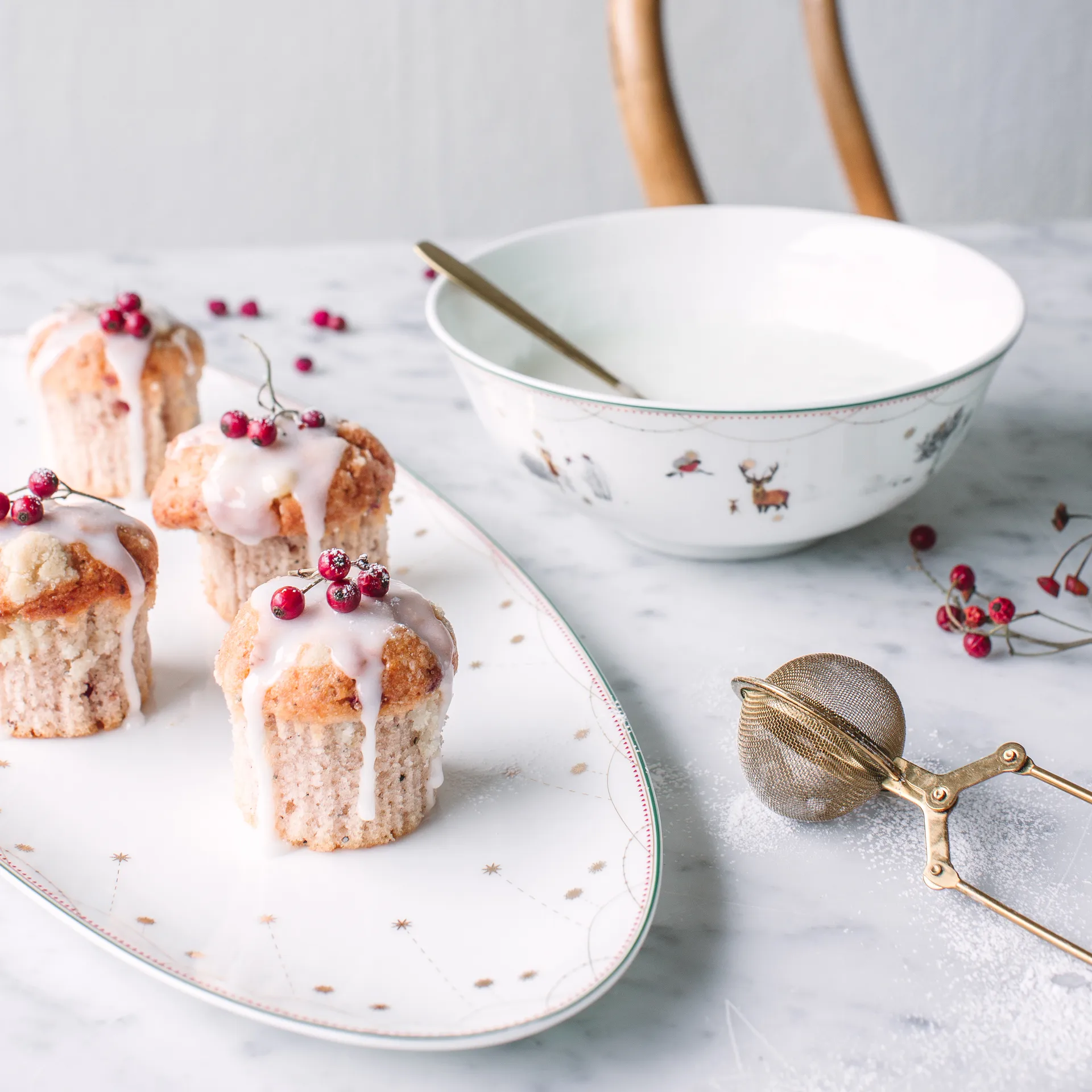 Plat à service Julemorgen oval, 41 cm Wik & Walsøe