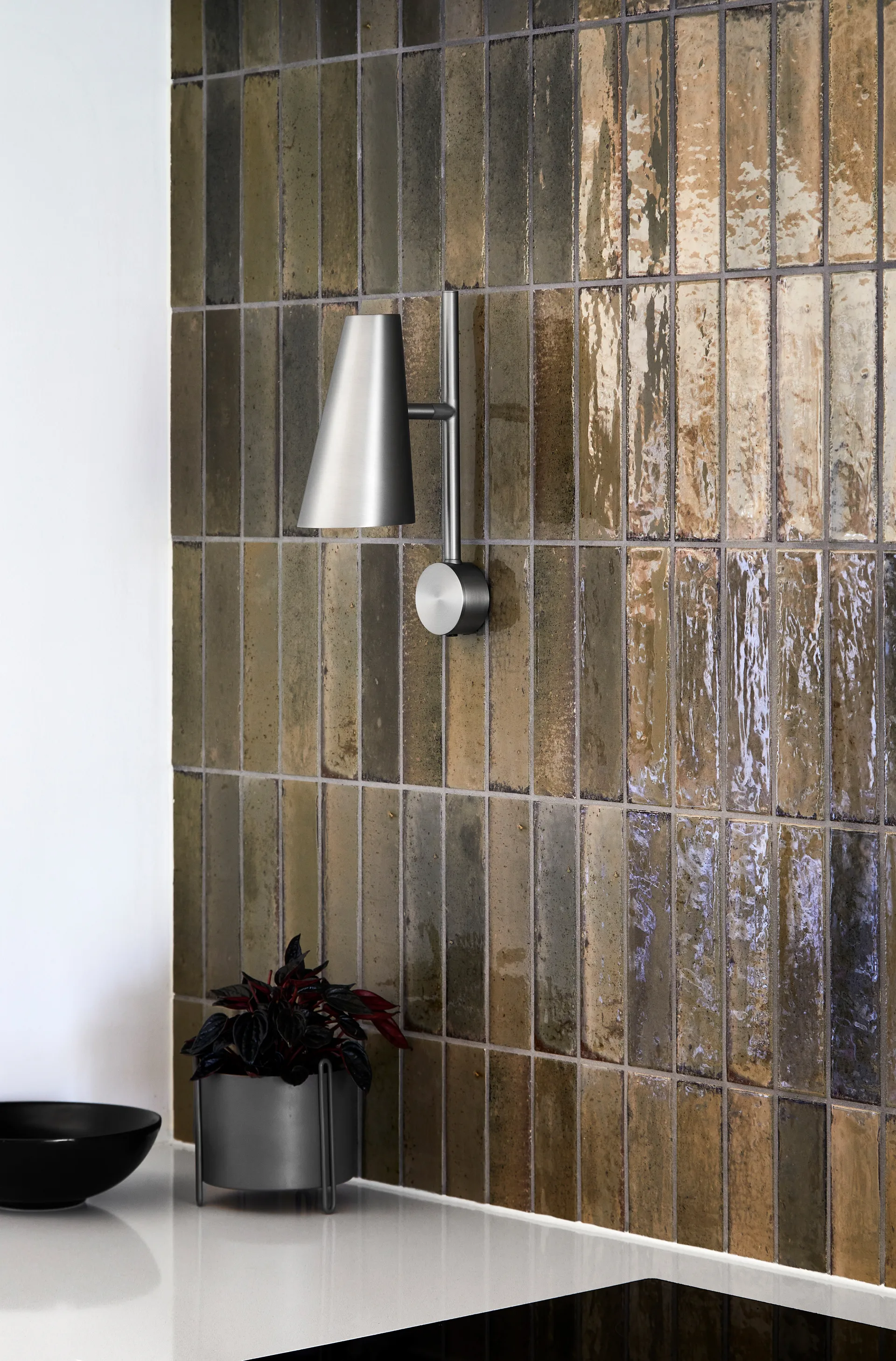 Applique murale Cono, Satin Woud