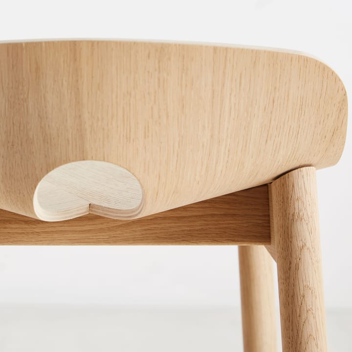 Chaise de bar Mono, Chêne pigmenté blanc Woud
