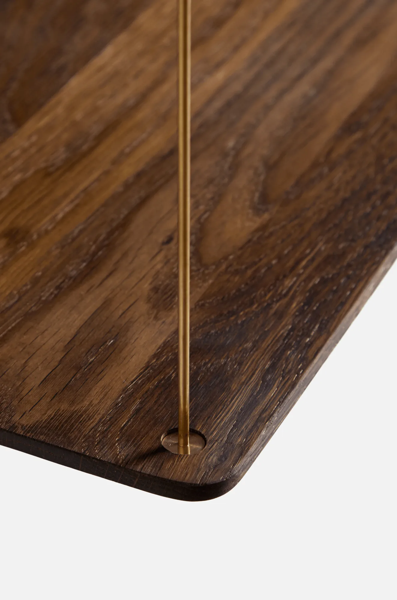 Etagère Stedge, Chêne fumé-laiton, 80 cm, 2 étagères Woud