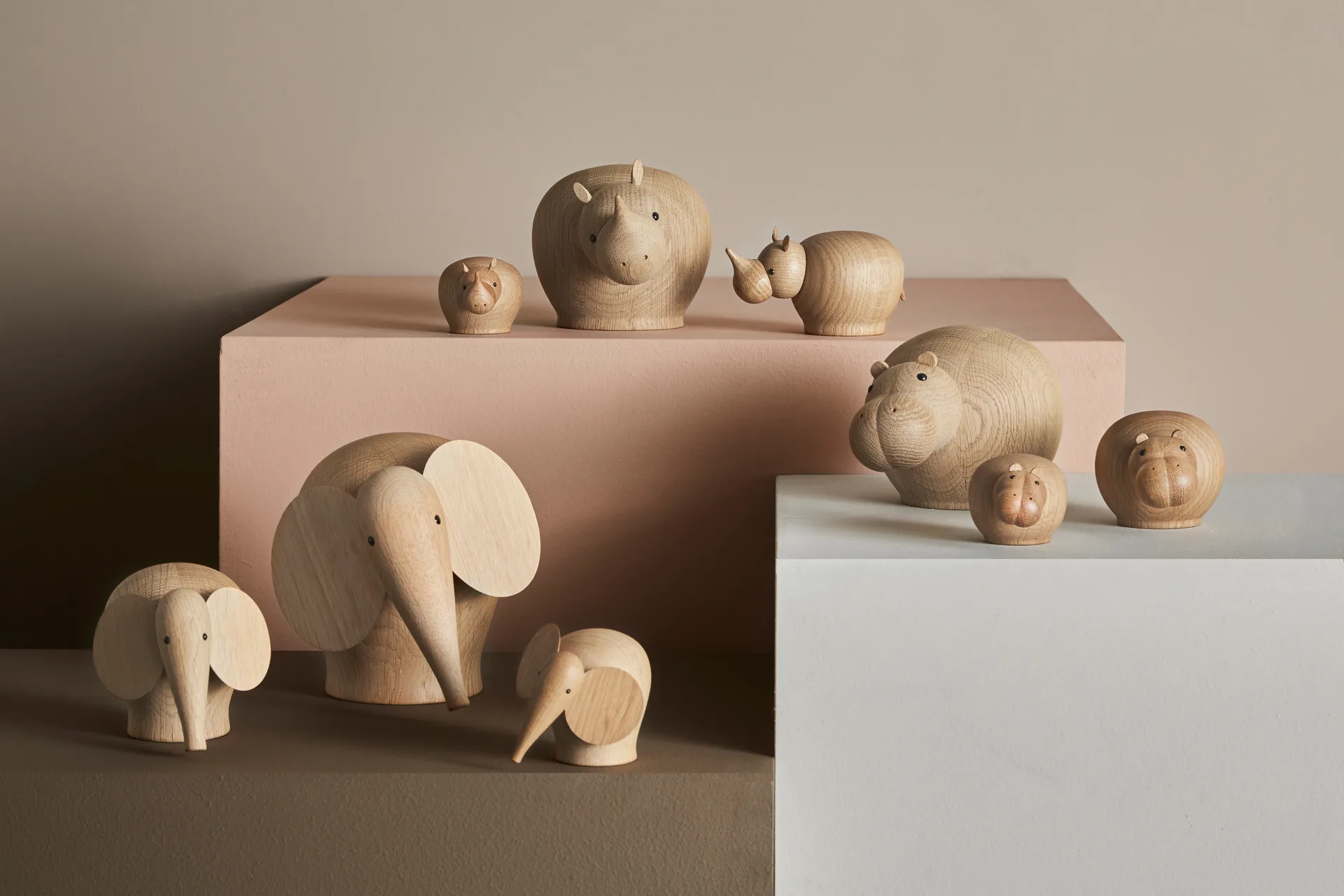 Rhinocéros en bois Rina, Mini Woud
