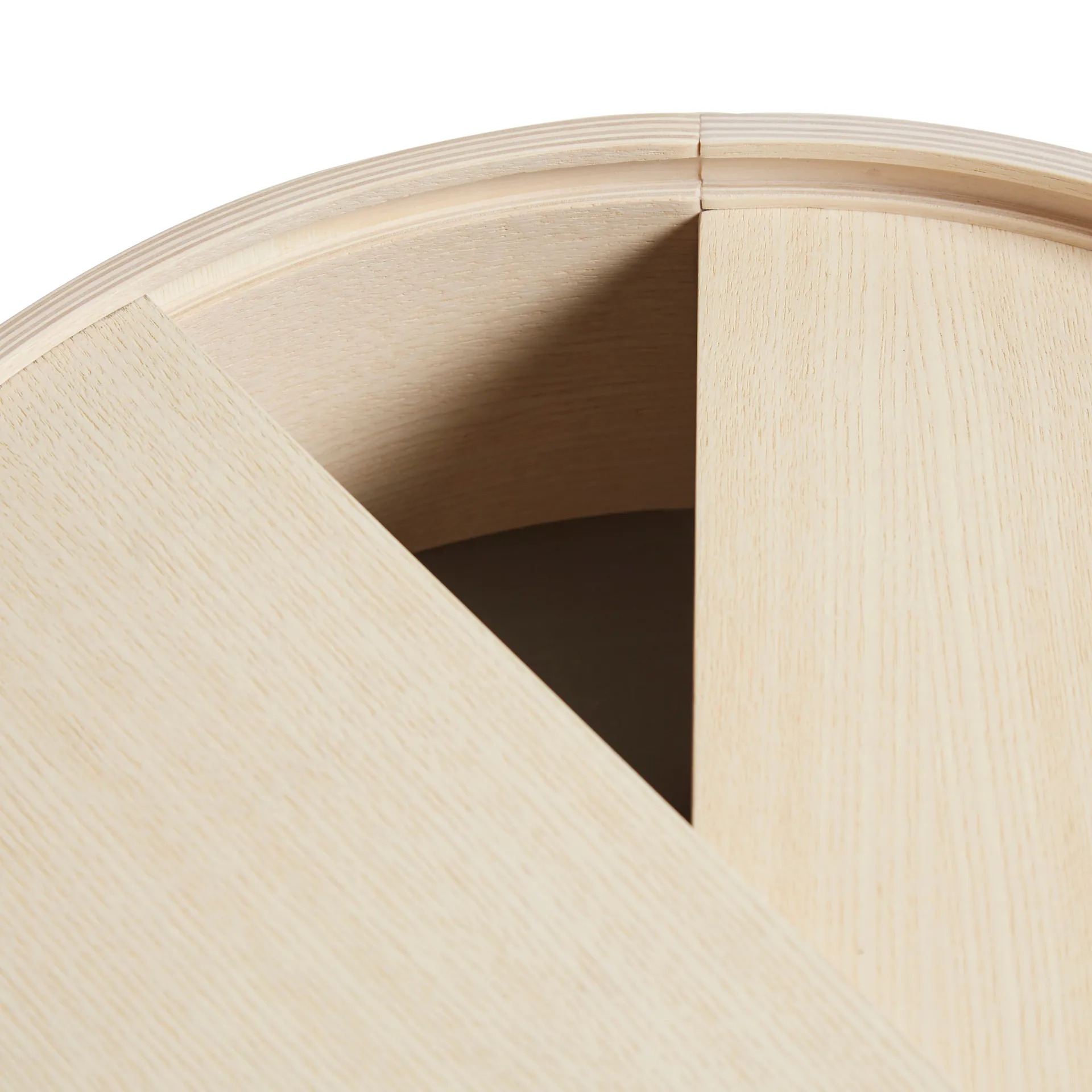 Table basse Arc Ø66 cm, frêne pigmenté blanc Woud