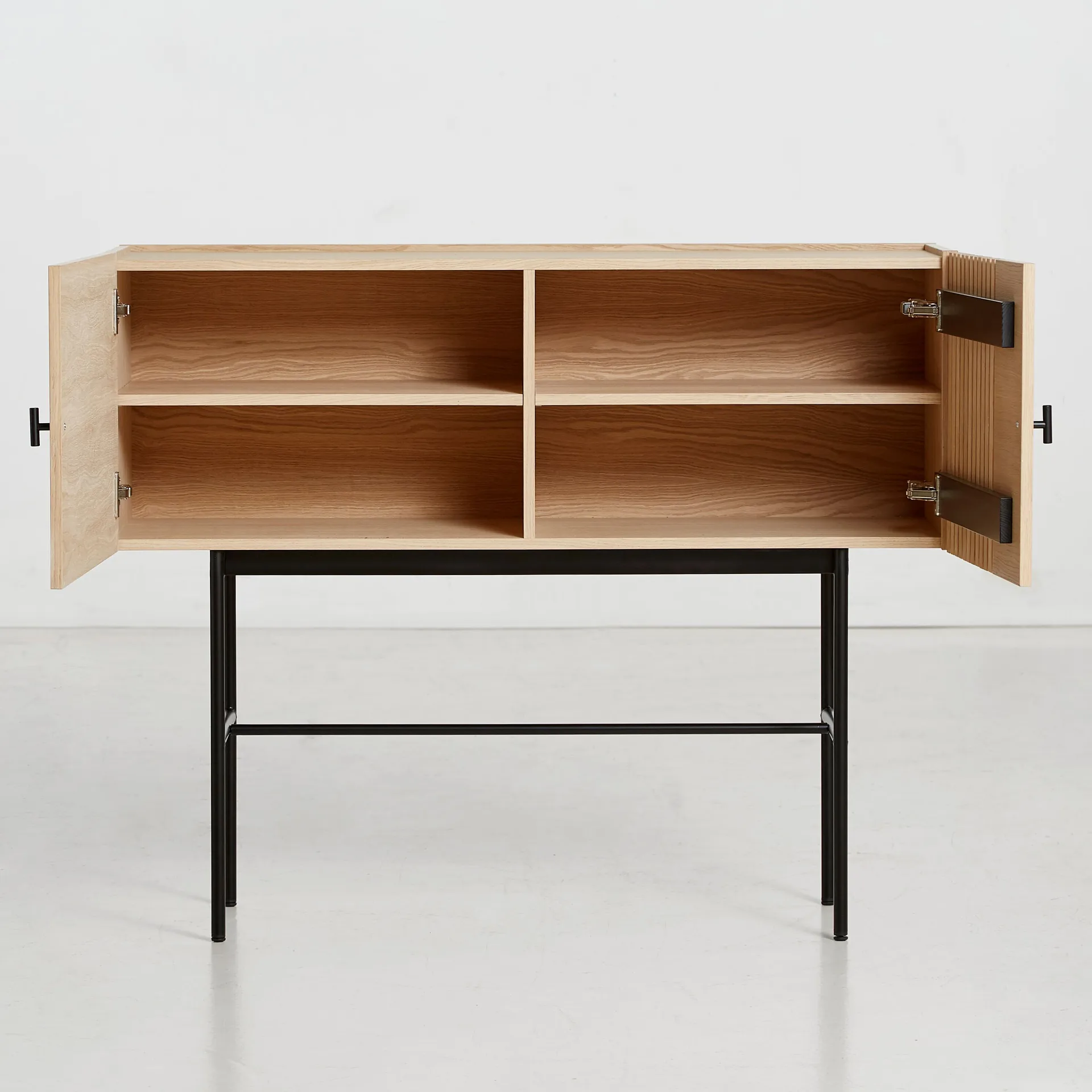 Table d'appoint Array, 120 cm, chêne pigmenté blanc Woud