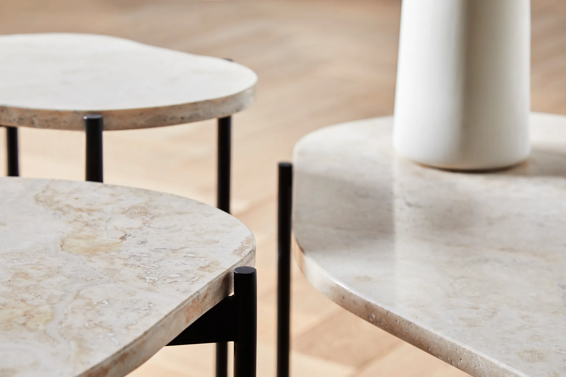 Table d'appoint La Terra, medium, Ivoire Woud