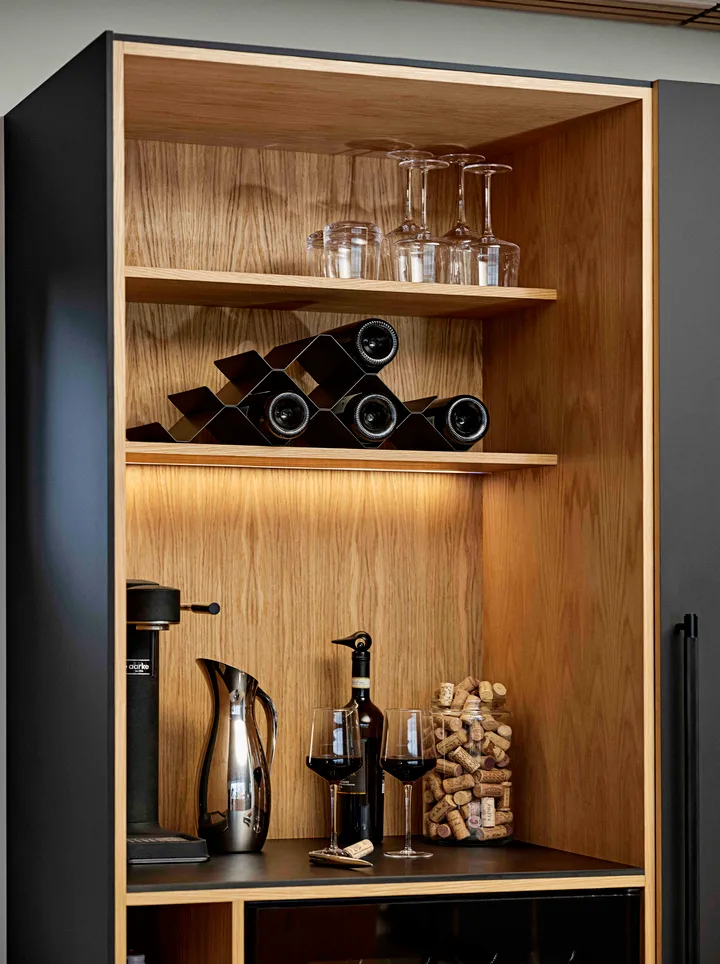Casier à Vin Mural En Métal Noir - Support Bouteilles Et Verres, étagère 120 Cm, Pour Bar, Maison, Restaurant, Design Industriel