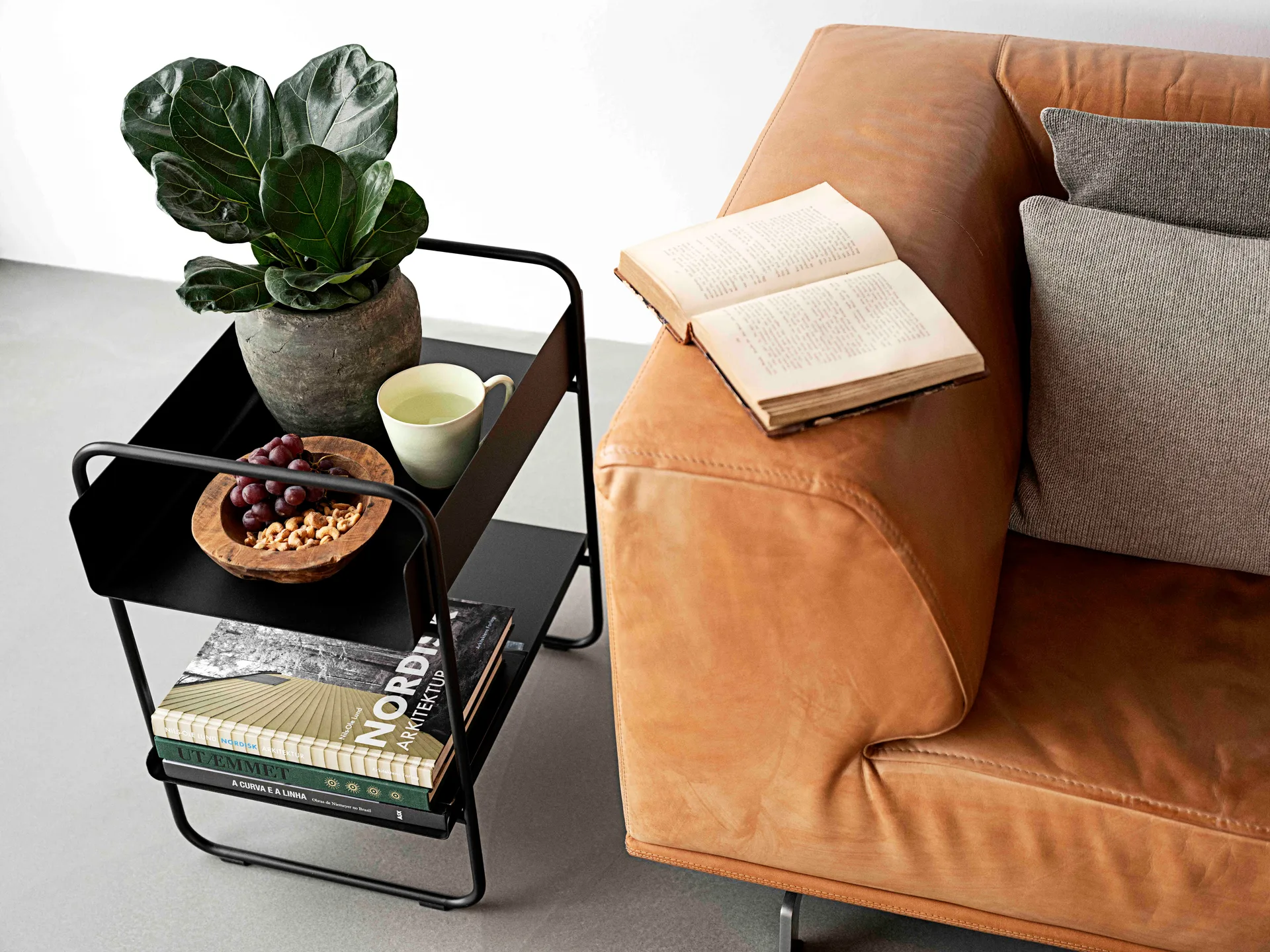 Console A-Console Table 48x35,6x55,5 cm, Black Zone Denmark