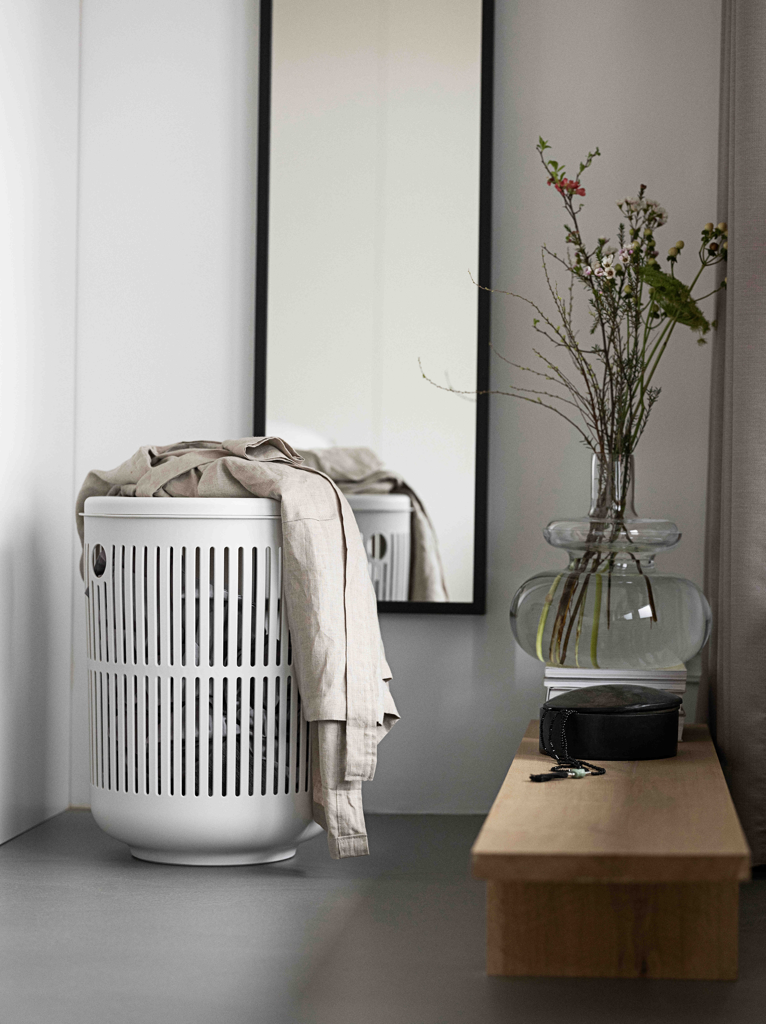 CORBEILLE A LINGE F999 – ETS Aming