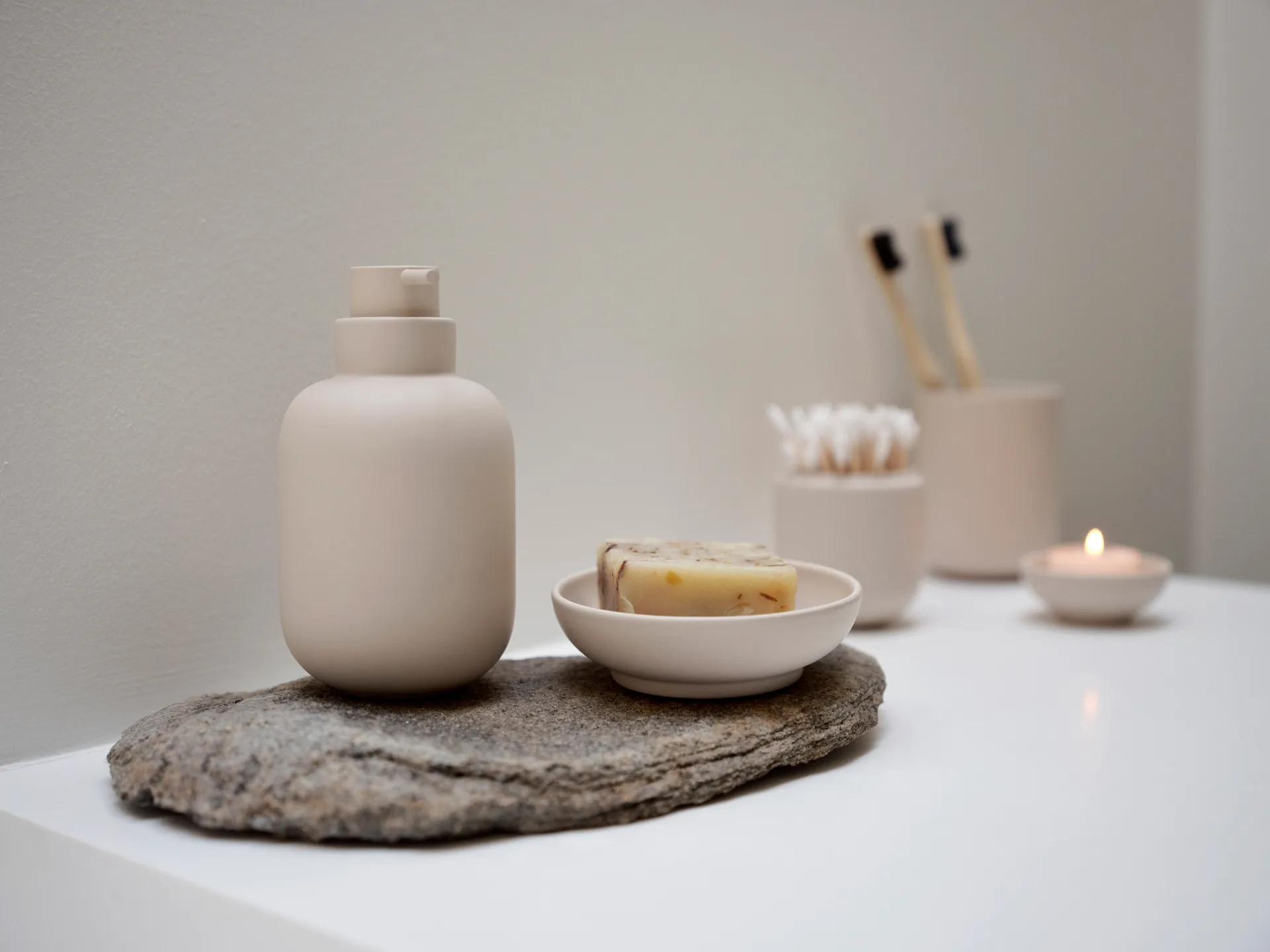 Distributeur de savon Sensu 30 cl, Sand Zone Denmark