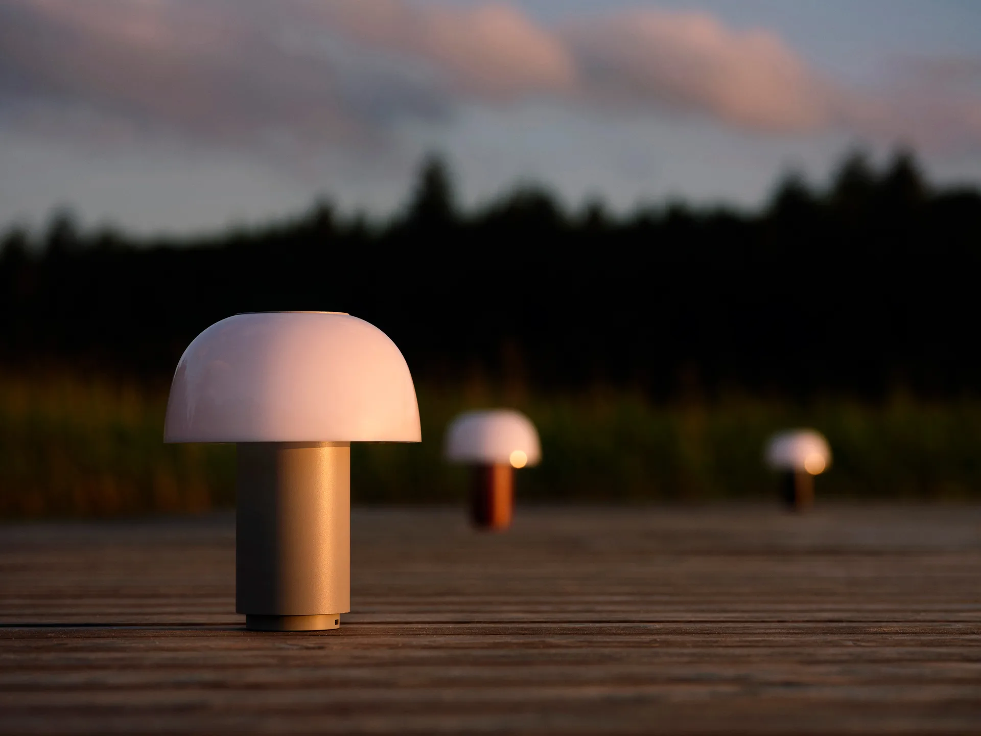 Lampe de table portable Harvest Moon 22 cm, Warm grey Zone Denmark