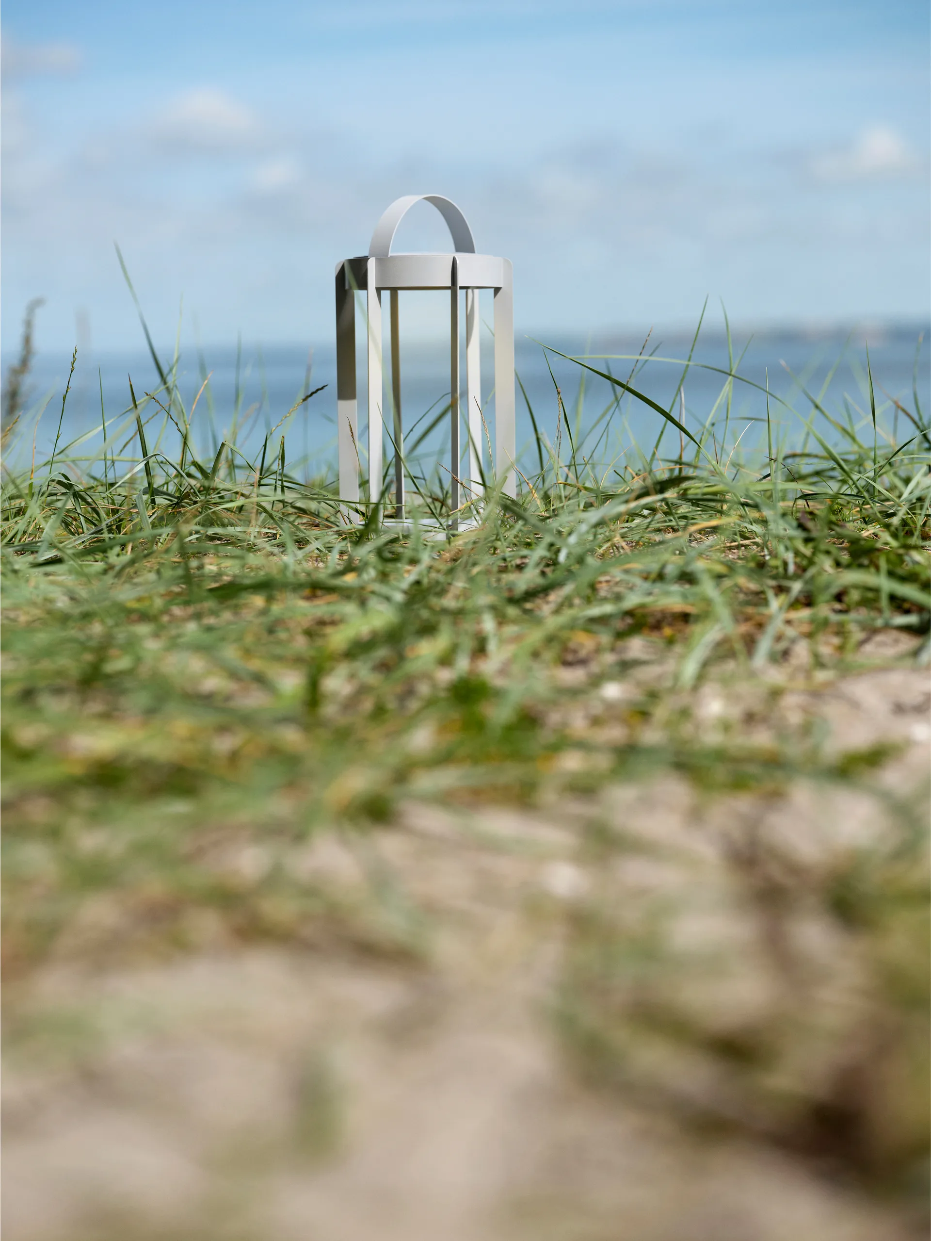 Lampe portable Firefly Lanterna LED, Soft Grey Aluminium Zone Denmark