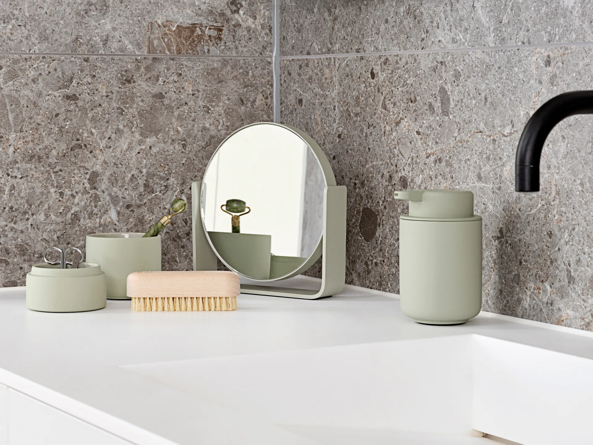 Miroir de table Ume à grossissement 5x 19x19,5 cm, Eucalyptus Zone Denmark