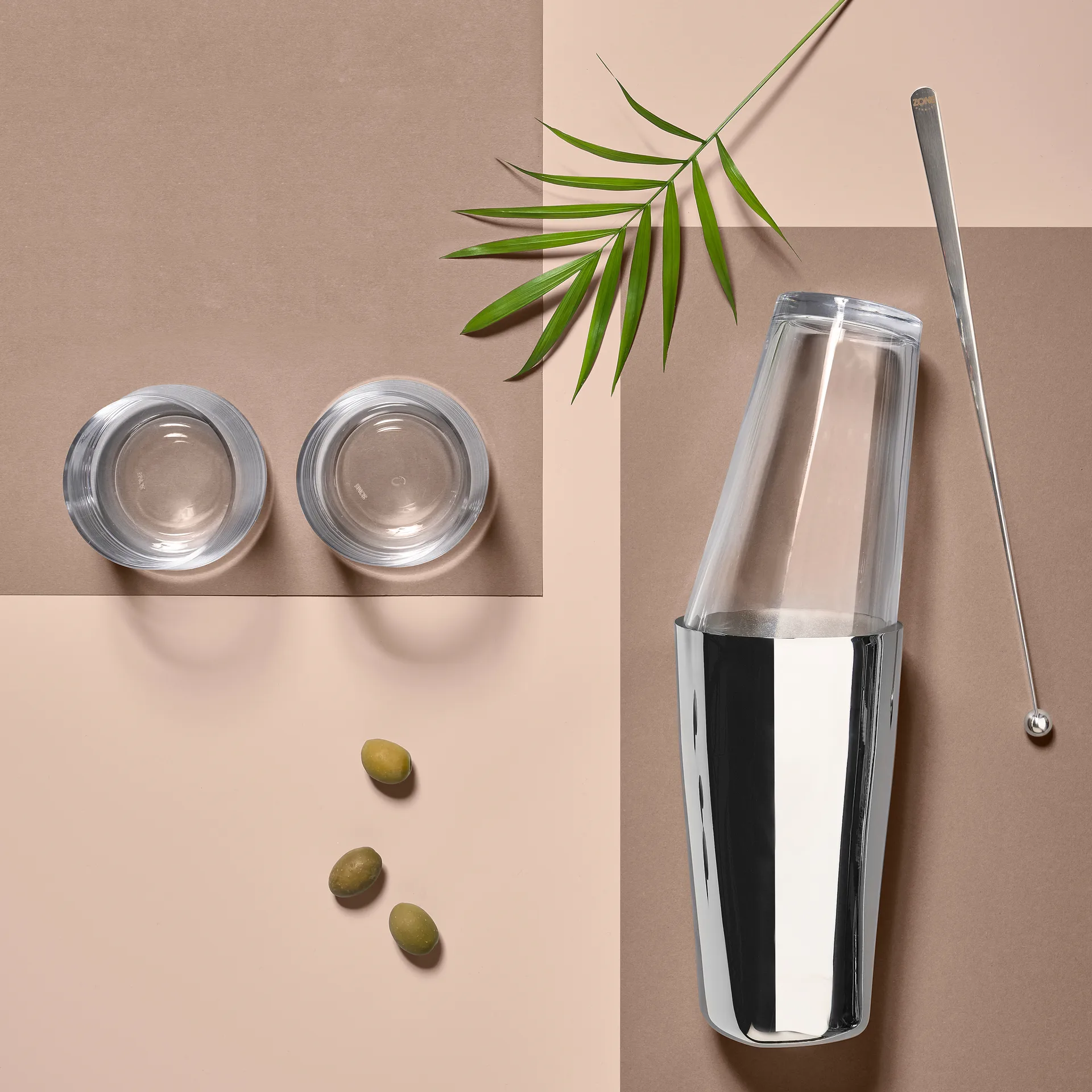 Shaker Rocks Boston, Polished steel Zone Denmark