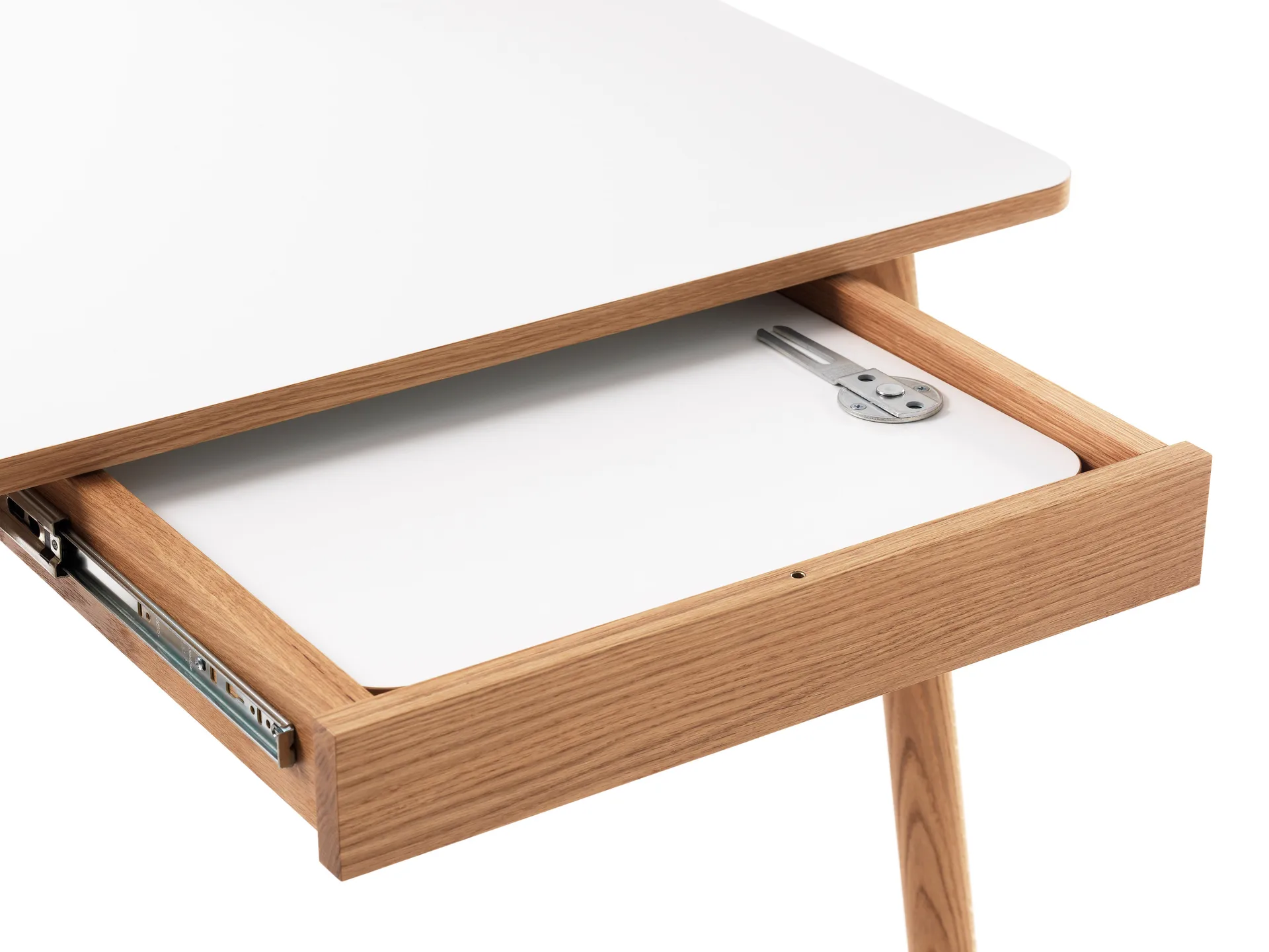 Table à manger avec extension Dino+, blanc, structure en chêne, 2 rallonges supplémentaires Zweed