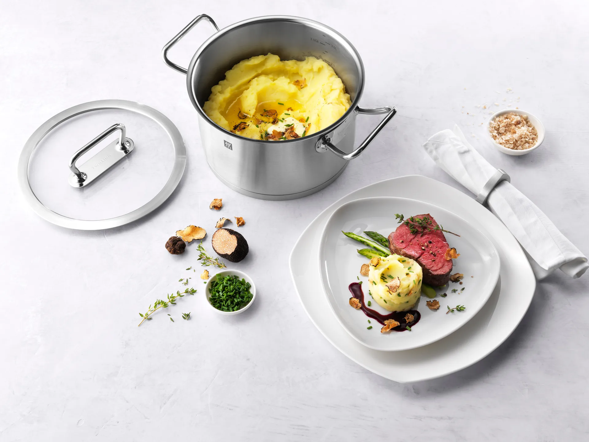 Casserole Zwilling Pro avec couvercle en verre en acier inoxydable, 3,1 L Zwilling