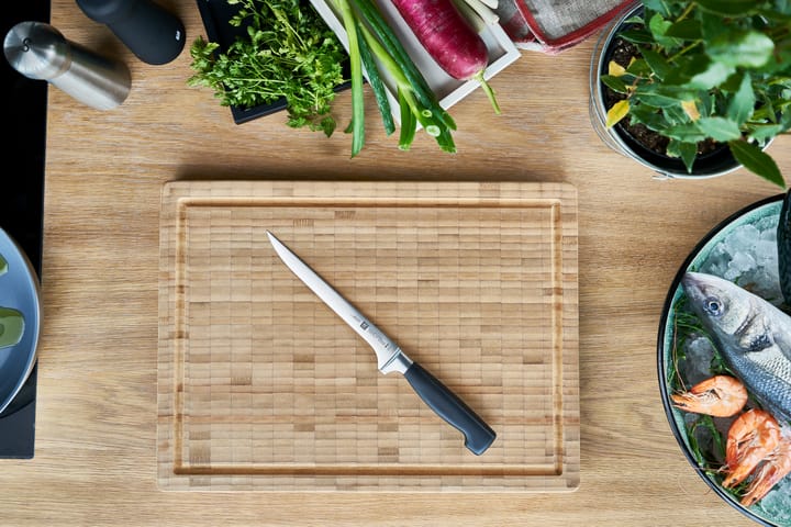 Couteau de filetage Zwilling Four Star 18 cm, Noir-acier inoxydable Zwilling