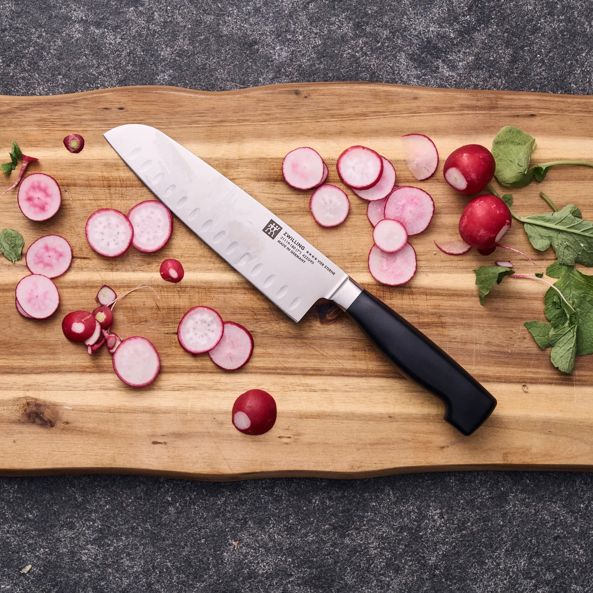 Couteau Santoku Zwilling Gourmet 18 cm, Noir-acier inoxydable Zwilling