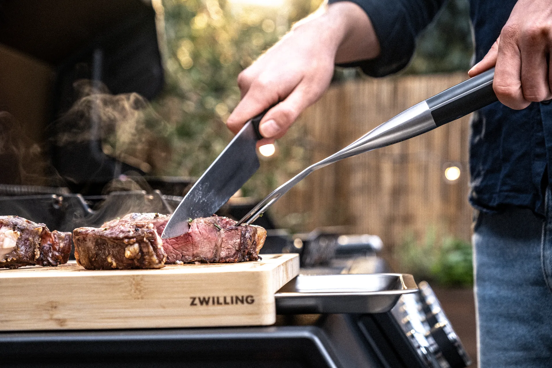 Fourchette à découper Zwilling BBQ+ 41 cm, Noir-acier inoxydable Zwilling