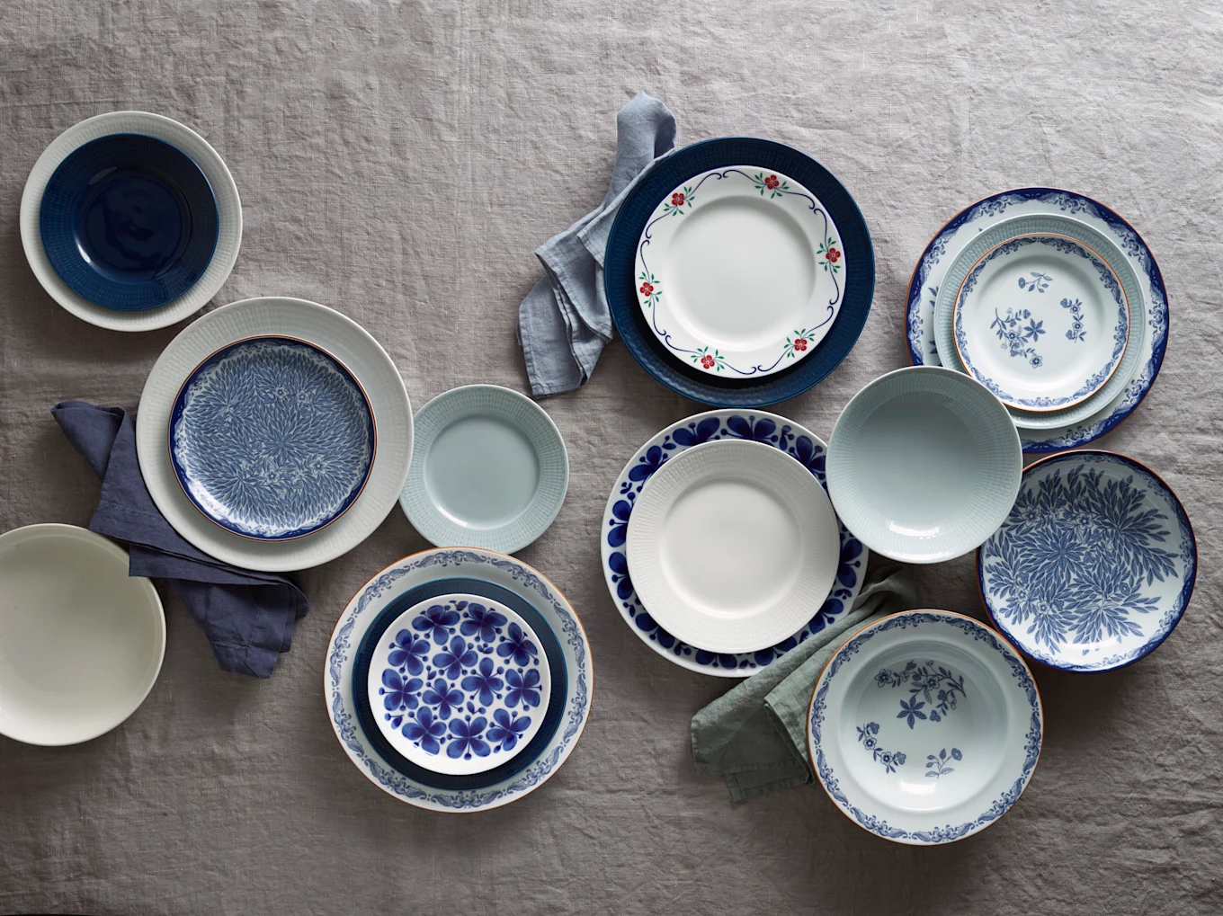 Lot De 6 Pièces En Porcelaine Rörstrand Lola Suède – Bols Et Assiettes – Art Nouveau – Années 1920