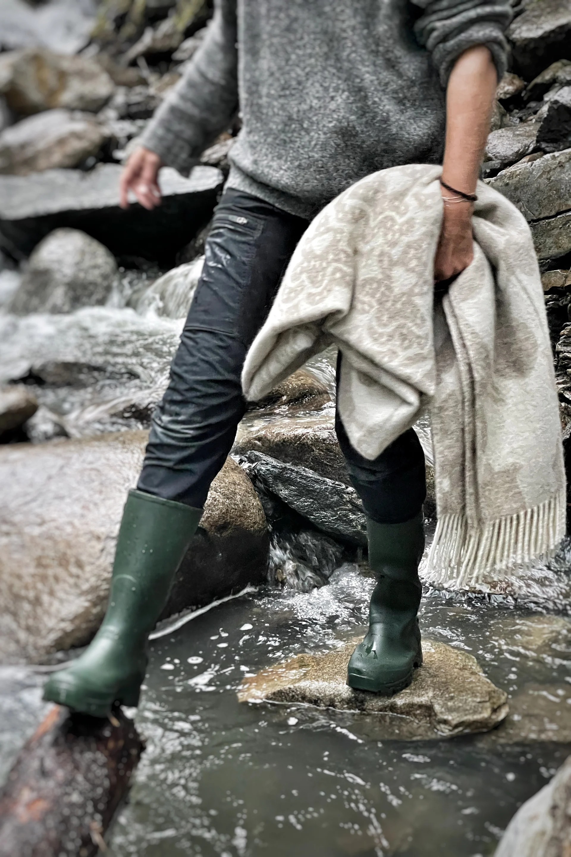 Dans notre liste de choses à faire en automne, nous vous donnons de nombreux conseils sur ce que vous pouvez faire de scandinave cet automne - par exemple un pique-nique dans la forêt pendant votre promenade.