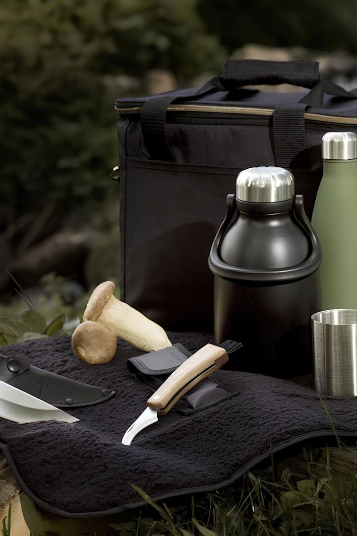 Parfait comme cadeau pour la fête des pères : le couteau à champignons avec étui de Sagaform.