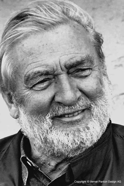 Le designer et architecte danois Verner Panton.