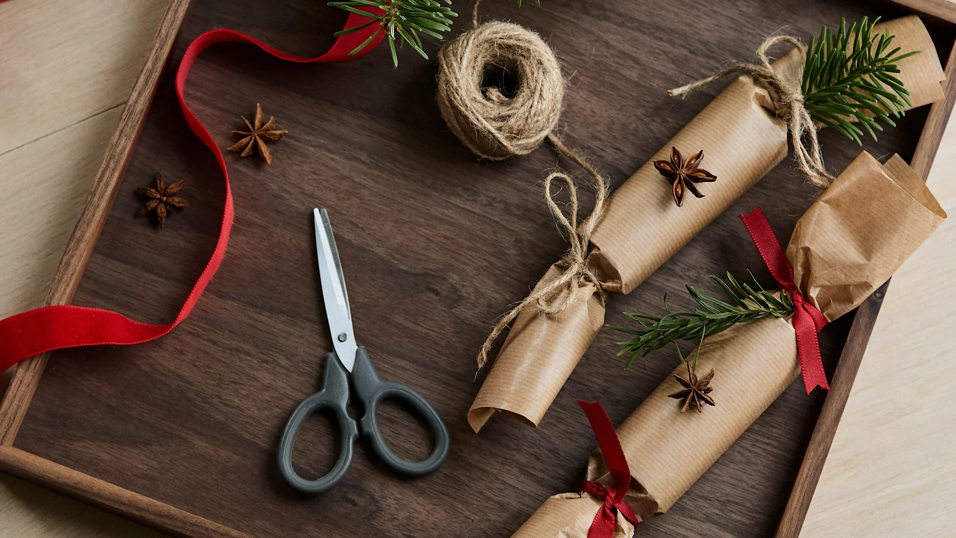 Votre cracker de Noël fait maison est maintenant terminé.